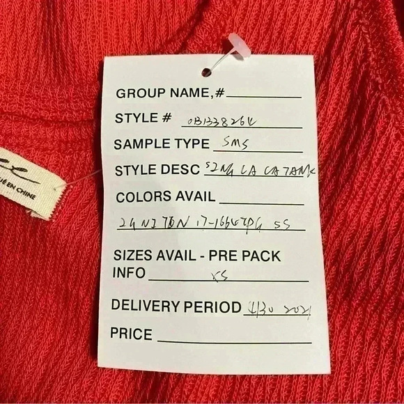 We The Free Tank Women’s X-Small Red Sing La La Lightweight Knit Scoop Neck NWT - Picture 4 of 4